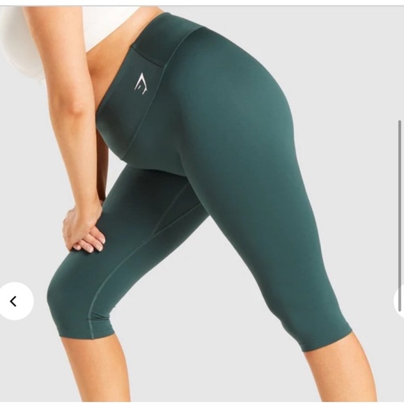 Gymshark Training Cropped Leggings - Obsidian Forrest Green - Picture 2 of 9